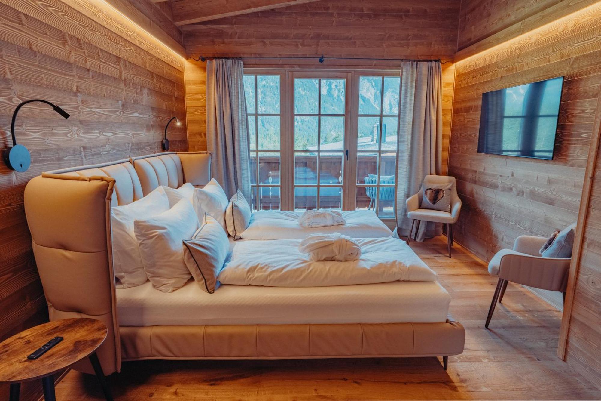 Sissi'S Green Chalets ลอยทัช ภายนอก รูปภาพ