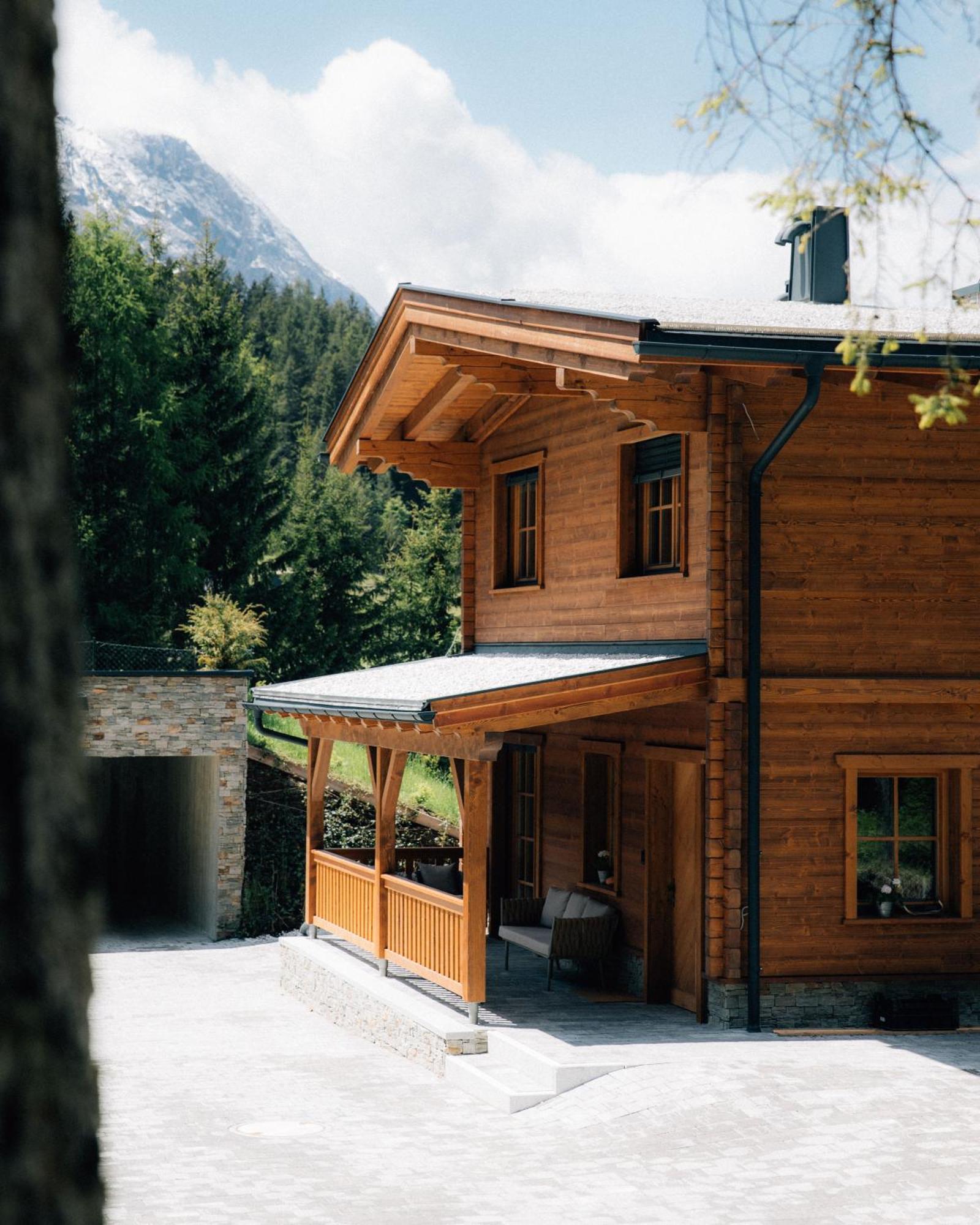 Sissi'S Green Chalets ลอยทัช ภายนอก รูปภาพ
